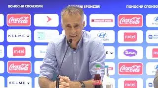 Meho Kodro na press konferenciji nakon što je izabran za selektora