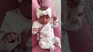How to tie a bow - baby head band🎀 #newbornbaby #howto #newmom #babyootd #bow