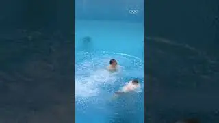 💦👏🥇 5 golden dives.