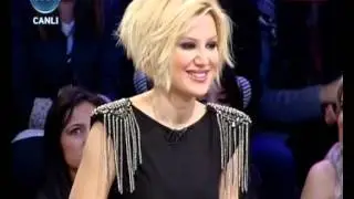 Hande Katipoğlu onu çok seviyorum!! Fırat ÖZDEMİR.
