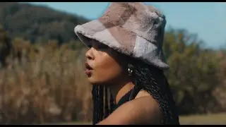 Anouck - Circles (Official Music Video)