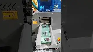 Cupcakes/Bakery Items Packing Machine!! Horizontal Flow Wrap #shorts #packagingmachine
