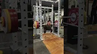 167.5kg Squat For the First time #stayfitalways #motivation #liftingzone #gymexercises #lifthard