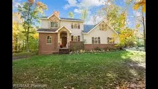 PRIVATE AND CHARMING COLONIAL IN SOUTH LYON, MI
