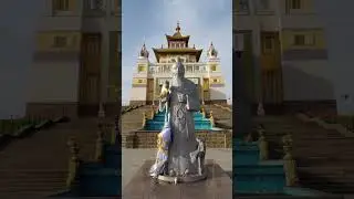 Элиста. Давид Кугультинов.  #элиста #калмыкия #кугультинов #стихи #ии #aisuno