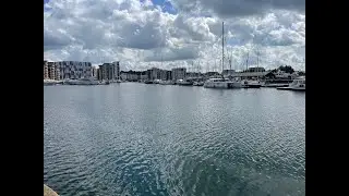 Exploring Ipswich Waterfront Marina Walking Tour Lots of nice boats and Bars
