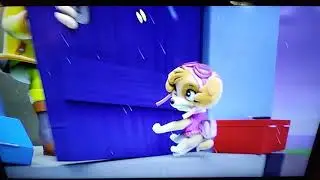 Paw Patrol - Skye gets Captain Turbot out of the lighthouse