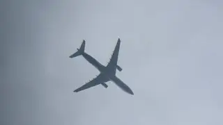 Brussels Airlines Airbus A330-343 (SN501, OO-SFD) landing to JFK Airport over my house from BRU