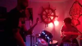 MORE Castration Rite live 05/10/14 @ 3721 Keswick in Bmore!! (noisecore blasting!)