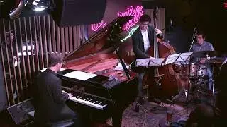Perfect Limitations -Tommy Scott Trio Paris