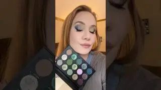 😍 НОВЫЕ крутые оттенки теней для век Crown Legacy от Glaminatrix!
