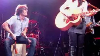 Amy Macdonald - Town Called Malice (The Jam/Paul Weller cover)