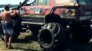 10-Й ВСЕУКРАИНСКИЙ ФЕСТИВАЛЬ 4х4 - OFF-ROAD-FREE-FEST 2015  MOV