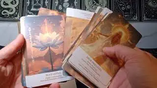 The Priestess Oracle Deck