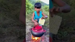 Survival Skills: SMART idea and USEFUL with single mom&nbsp;#bushcraft&nbsp;#camping&nbsp;#outdoors&nbsp;#useful&nbsp;#idea