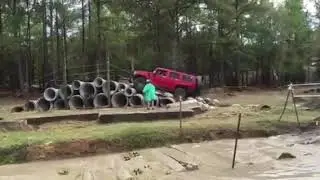 Hummer H3 pipe obstacle climb at the Southern Offroad Adventure Rally in Ocala, FL. (3)