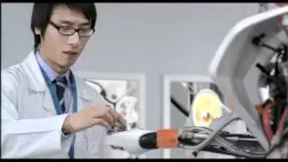 Robot Asian scientist in Lab