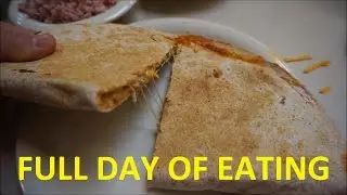 Tracking Macros at College Ep. 4 Quesadilla!