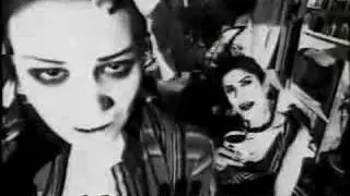 Shakespears Sister !!! Hello (Turn Your Radio On), lyrics