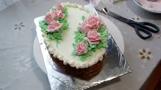 ТОРТ С РОЗАМИ