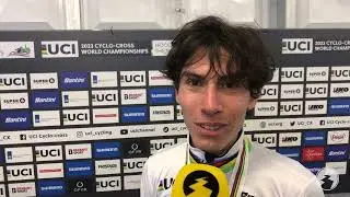 Wereldkampioen L&eacute;o Bisiaux wil Mathieu van der Poel & Wout van Aert achterna