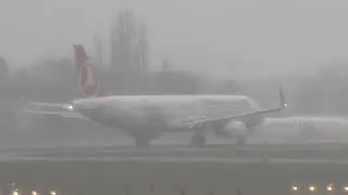 FOG Turkish Airlines Airbus A321-231 TC-JSR 