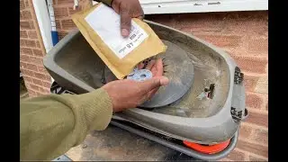 Исправлен шум электрической газонокосилки Flymo