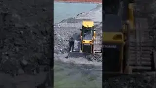 Strong Machines Shantui Dozer 3632 #shorts