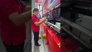 OSM 100T Hydraulic Press Brake :Precision Bending with Energy#sheetmetalbending #metalfabrication