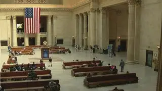 Illinois senators argue for federal support to modernize Chicago's Union Station