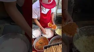 Preparando tostadas con Tinga de carne #Tostadas #Preparadas #foodie #viralshort #parati