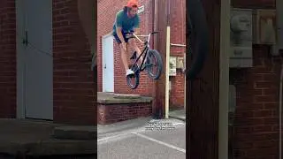Quick jib! #bmx #bike #shorts