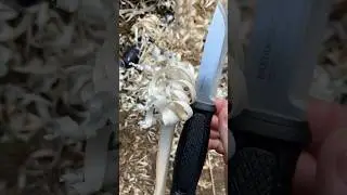 S#0112 ⚡ Morakniv Garberg Feather Stick Making Fuzz Stick Featherstick Curles Feathersticking Test