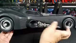 Набор Ramen Toys CAG для Бэтмобиля McFarlane 89.