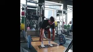 STRONGBODY - Strake markl&oslash;ft med stang / Barbell stiff-legged deadlift