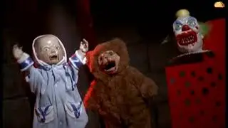 Todas las Muertes de Puppet Master vs Demonic Toys  (2004)