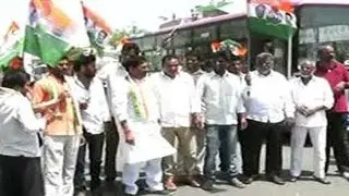 Clash Between TRS Leaders and Congress Leaders in Peddapalli District