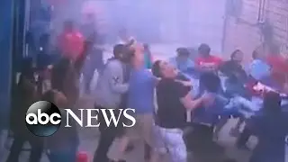 US Servicemen Help Rescue Children, Mother From Burning Building