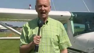 Weerbericht Omroep Zeeland met Jos Broeke vanuit de Cessna N2024 in 2009.