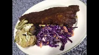 CENAS EGOISTAS 9: RIBS, BARBACOA, COLESLAW, ENSALADA DE COLIFLOR, HINOJO Y CEBOLLA.