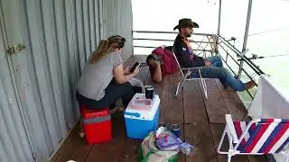 PARADA PARA ALMOÇO - lunch time #pescaria #barco #fishing #pescador #batelao #flutuante #familia