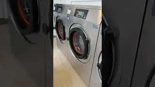 Laverie automatique Ipso.