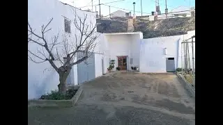 €56,000 Great cave house, 4 bed, patio & garage near Lake Negratin, Cuevas del Campo, Granada. V3133