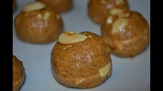 Urad dal Laddu Recipe with Jaggery (Sunnundalu) - Quick and Simple