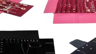 Elegant Velvet Jewelry Organizer Roll Travel Zipper Bag Carrying Case For Multiple Necklace Ring Ear
