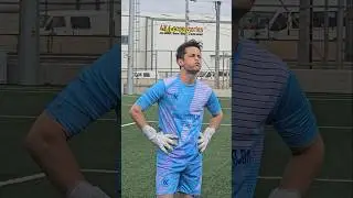 K&Uuml;&Ccedil;&Uuml;K YAŞ KALECİLERİN KORKULU R&Uuml;YASI 😅🧤 #football #futbol #keeper #goalkeeper #shorts #goalie
