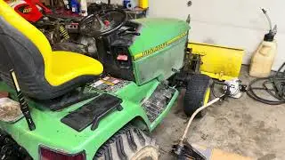 How to replace rear lift cylinder on JD 455