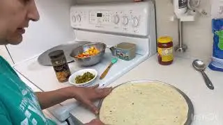 Veggie pizza