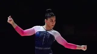 Upbeat floor music