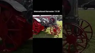 International Harvester 15-30 / International Power in the Fields